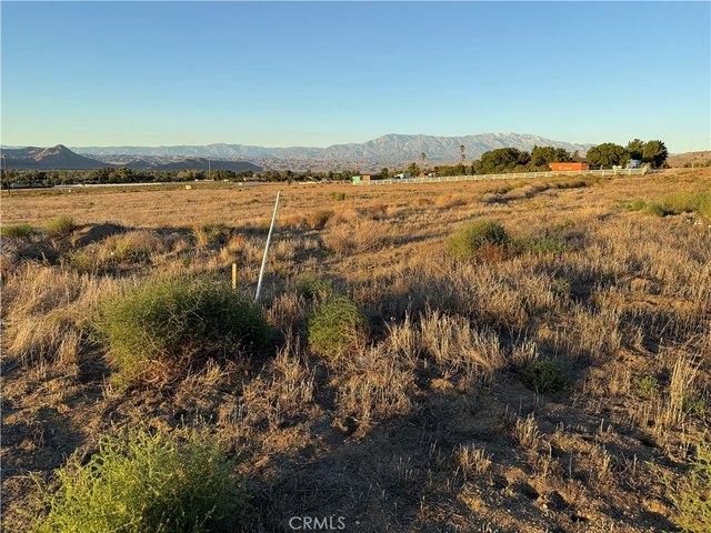 Land for sale in Nuevo, California