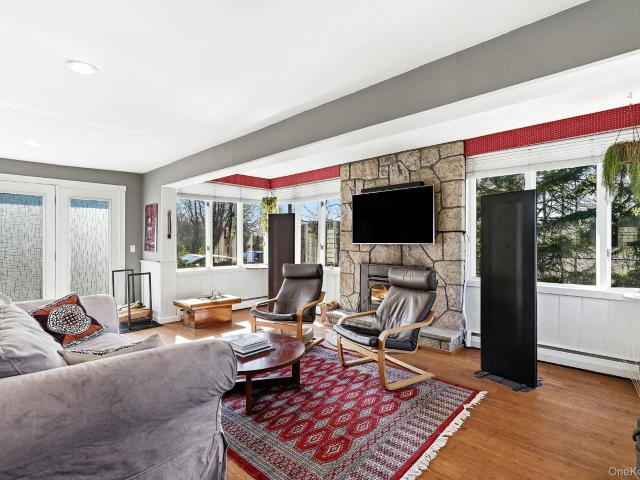 House for sale in Thornwood, New York