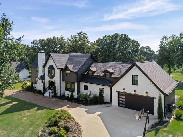House for sale in Ark
