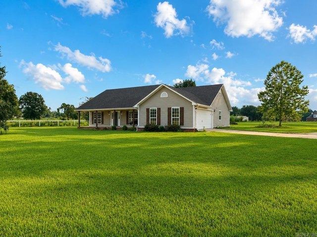 House for sale in Ark