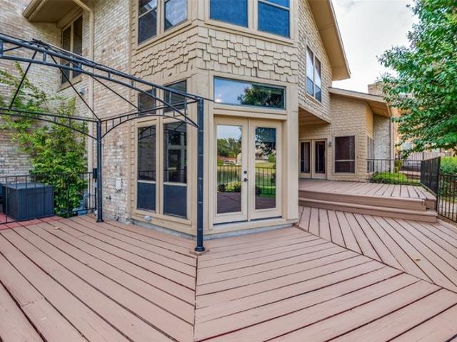 Townhouse for sale in Carrollton, Texas