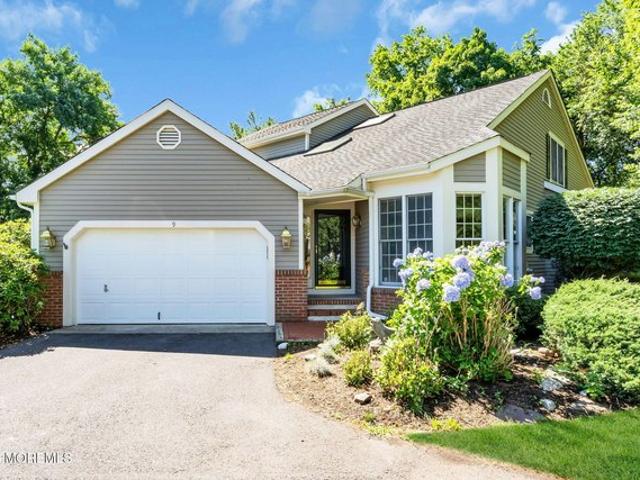 Townhouse for sale in Monmouth, New Jersey