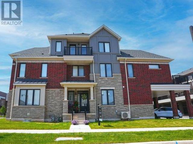 House for rent in Oakville, Ontario