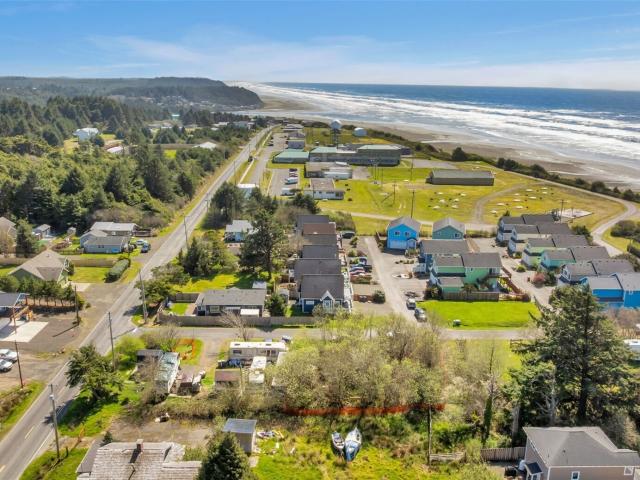 House for sale in Moclips, Washington