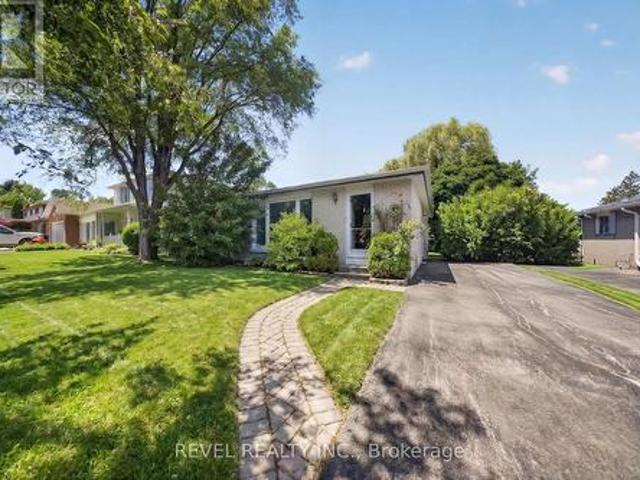 House for sale in Georgina, Ontario