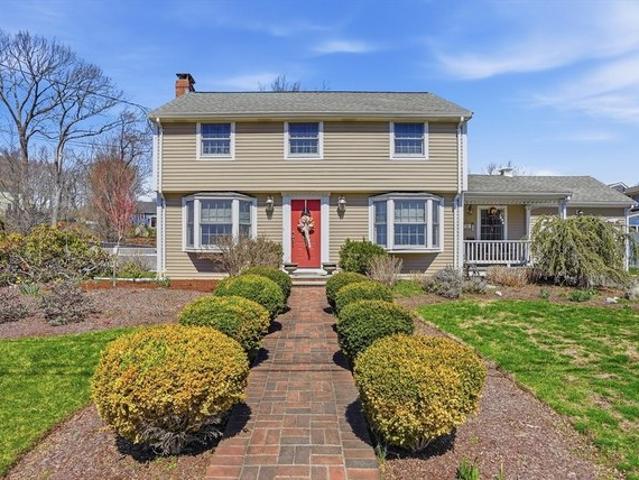 House for sale in Braintree, Massachusetts