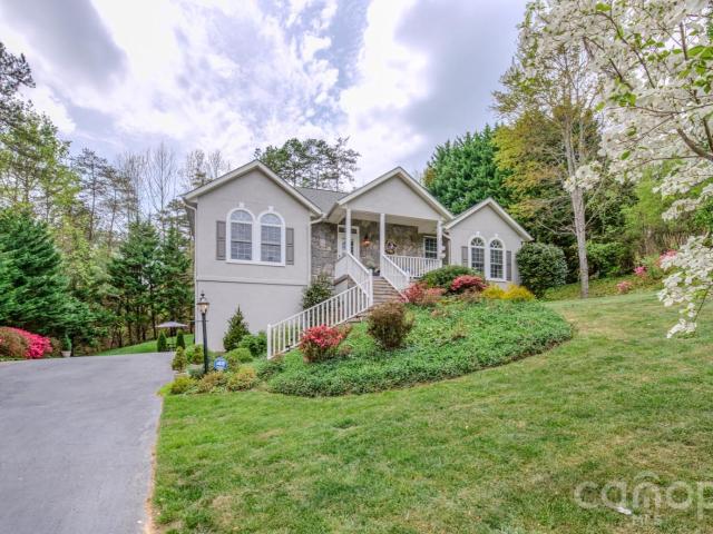 House for sale in Weaverville, North Carolina