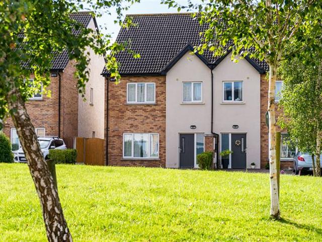 Detached House for sale in Navan, Meath