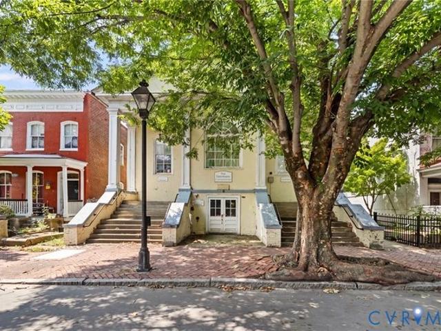 Condo for sale in Virginia