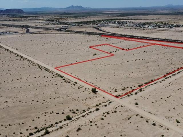 Land for sale in Tacna, Arizona