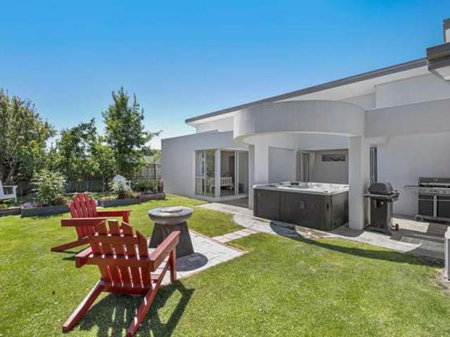 House for sale in Redwoodtown, Blenheim
