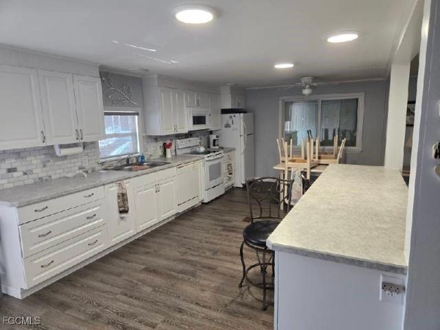 House for sale in Alva, Florida