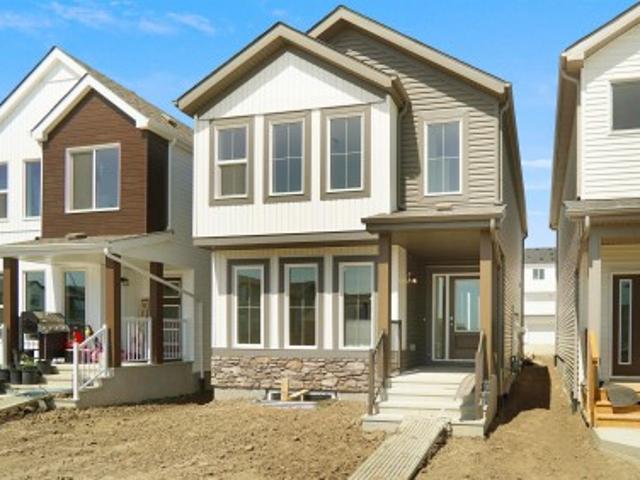 House for sale in Spruce Grove, Alberta