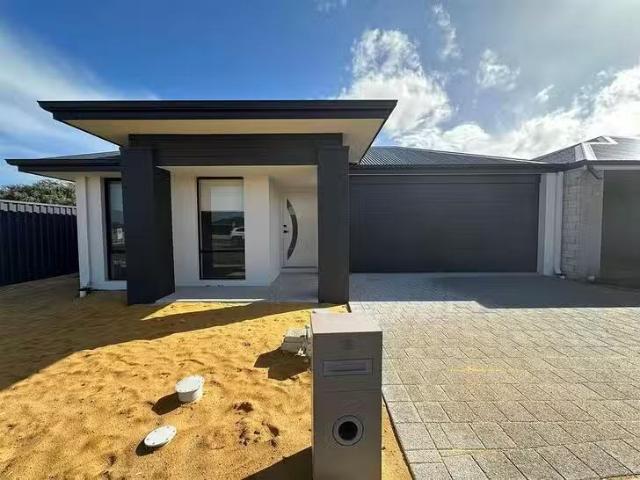 House for rent in Meadow Springs