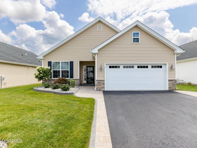 House for sale in Cream Ridge, New Jersey