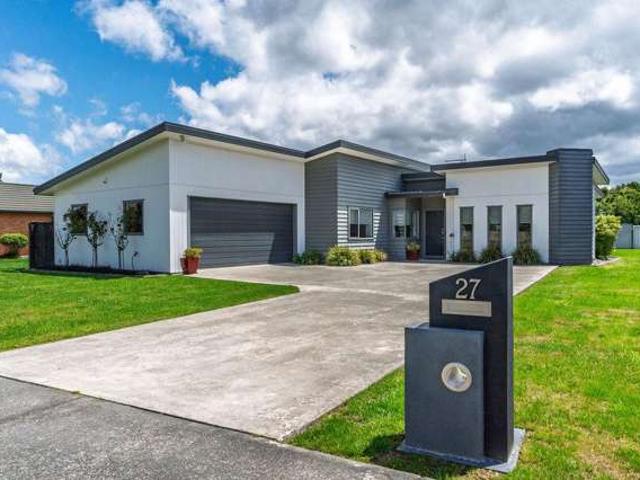 House for sale in Carterton, Wellington