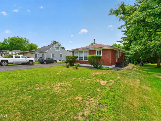 House for sale in Castleton On Hudson, New York