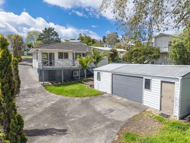 House for sale in Unsworth Heights, Upper Harbour