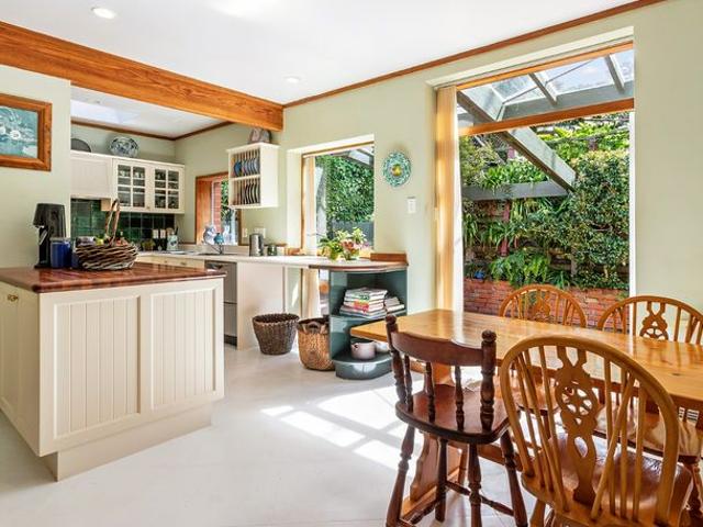 House for rent in Wadestown, Wellington