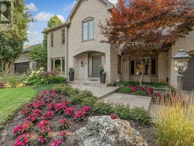 House for sale in Ancaster, Ontario