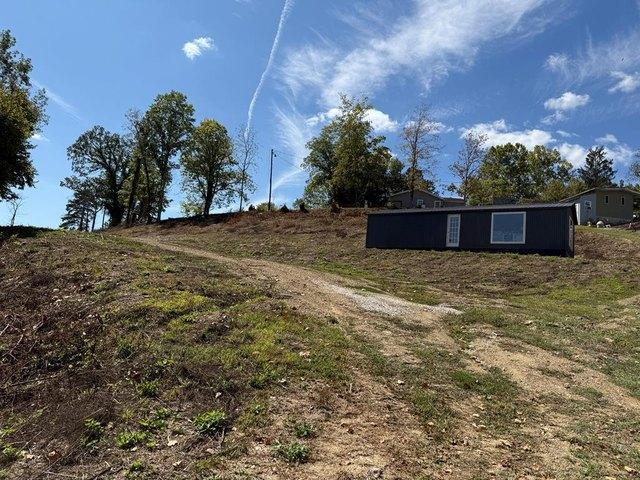 Land for sale in Louisa, Kentucky