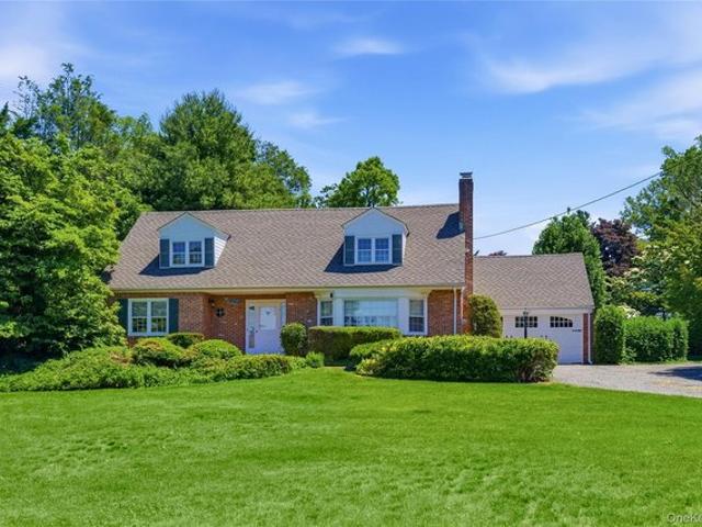 House for sale in Huntington, New York