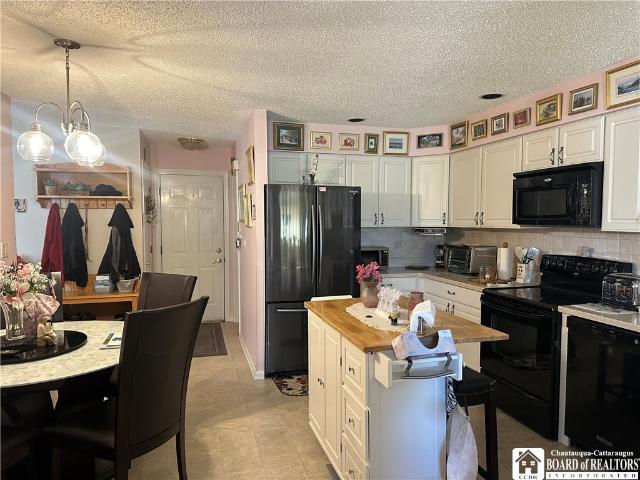 Townhouse for sale in Lancaster