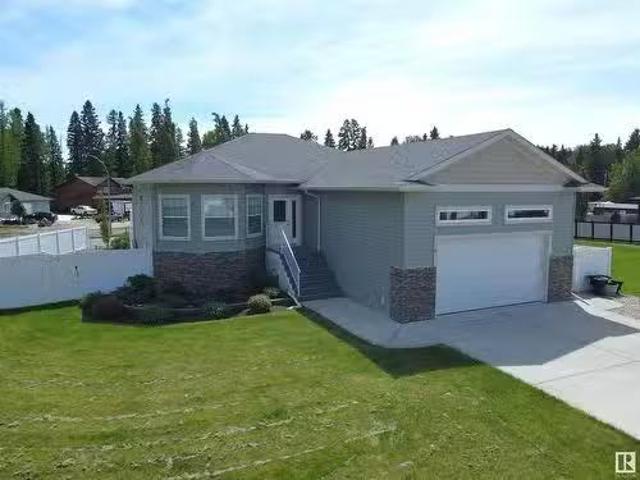 House for sale in Breton, Alberta