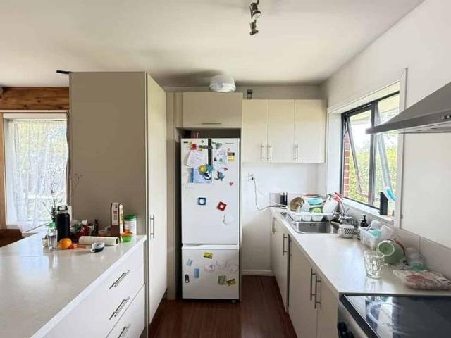 House for rent in Chaslands, Canterbury