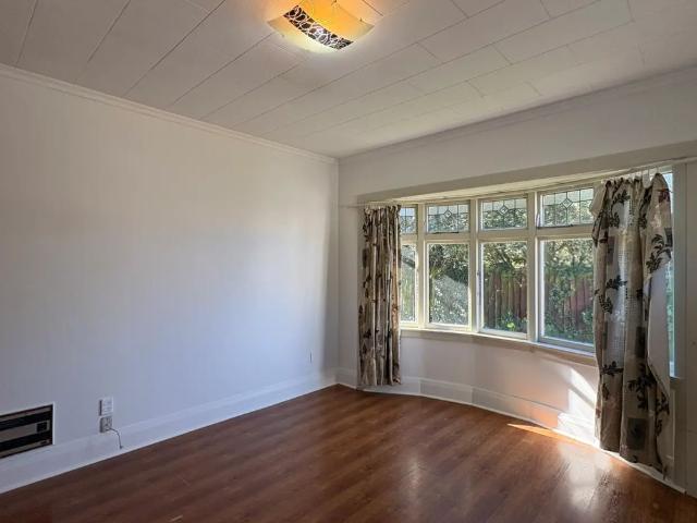 House for rent in Chaslands, Canterbury
