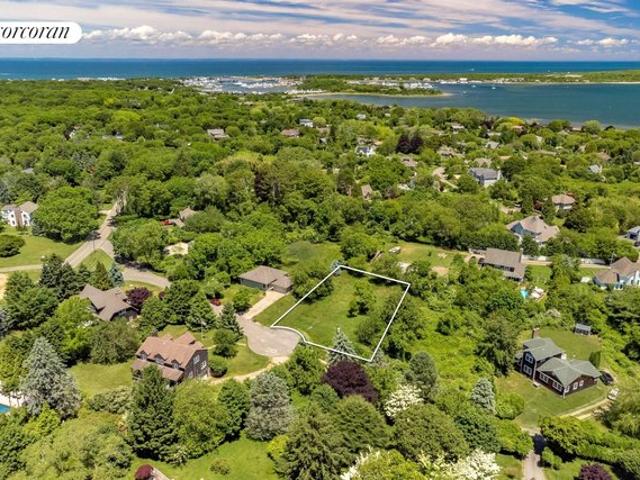 Land for sale in Wainscott, New York