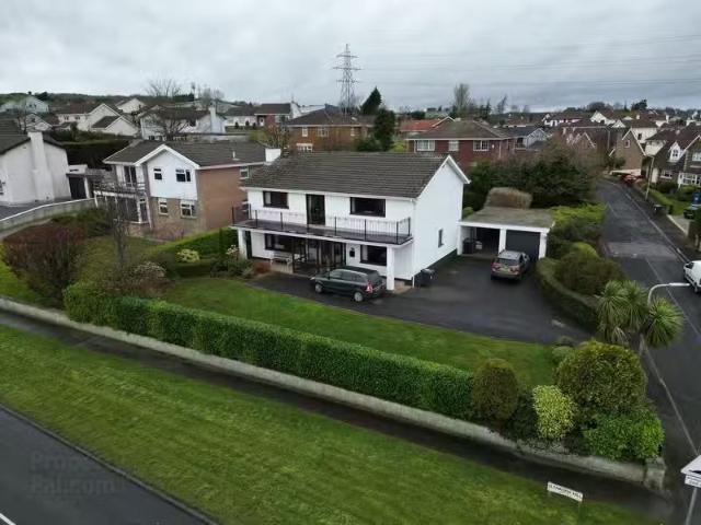 House for sale in Derry