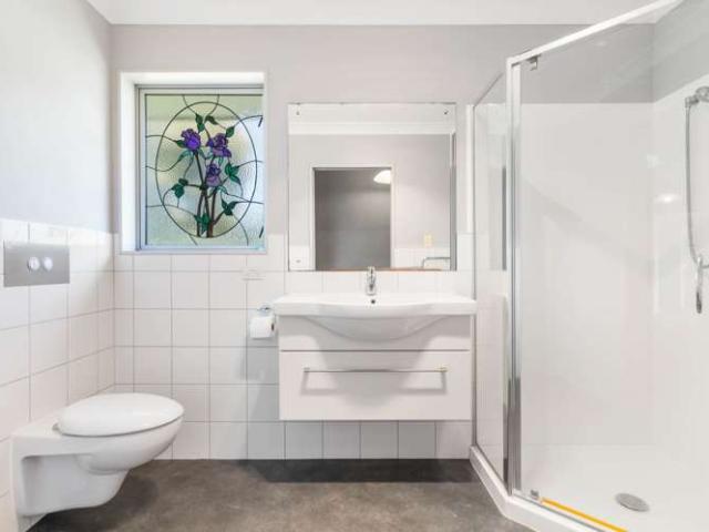 House for sale in Clarks Beach, Franklin