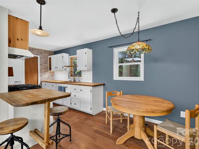 House for sale in Weaverville, North Carolina