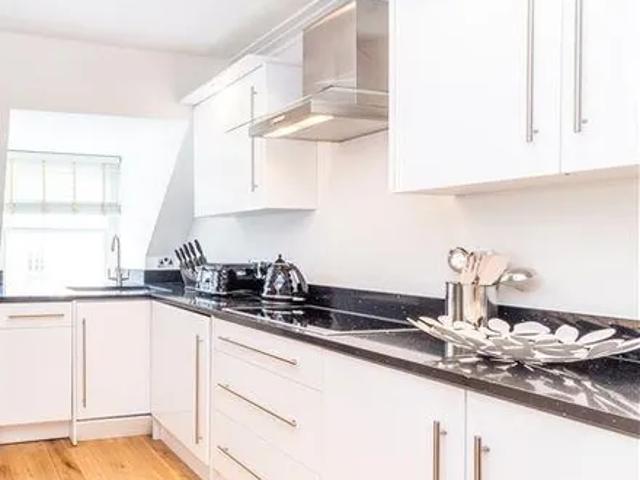 Apartment for rent in Mayfair, Greater London