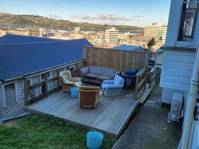 House for rent in Otakou