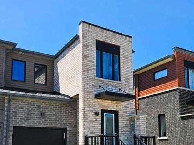 House for sale in Barrie, Ontario