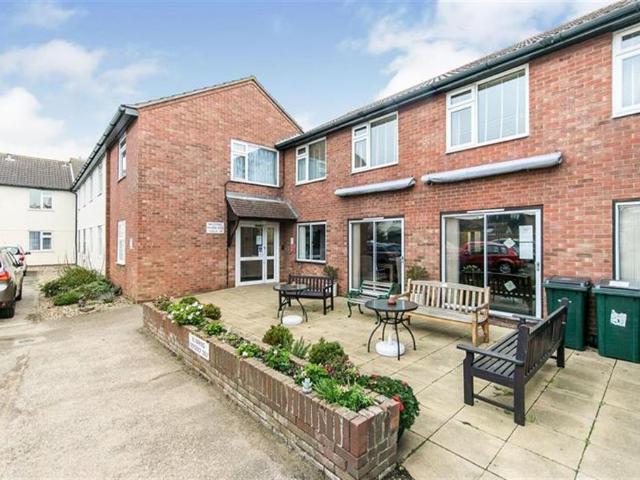 Apartment for rent in Frinton and Walton, Dale Hill