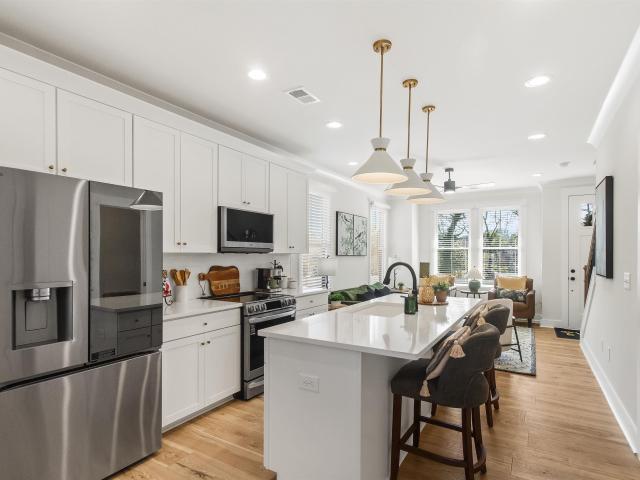 Townhouse for sale in Club Forest, Greenville