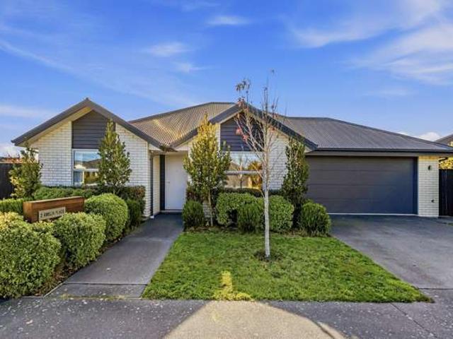 House for rent in Chaslands, Canterbury