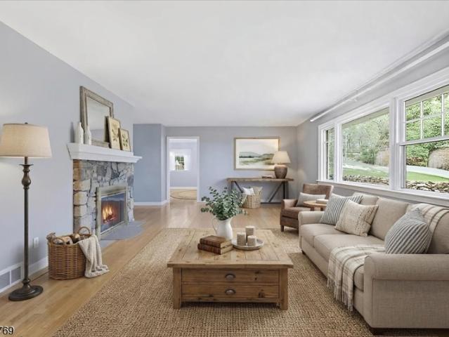 House for sale in Asbury, New Jersey