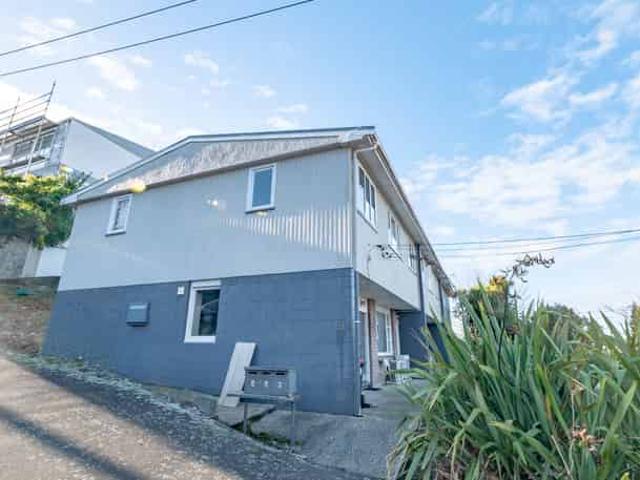 House for rent in Otakou