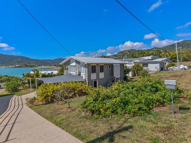 House for rent in Airlie Beach