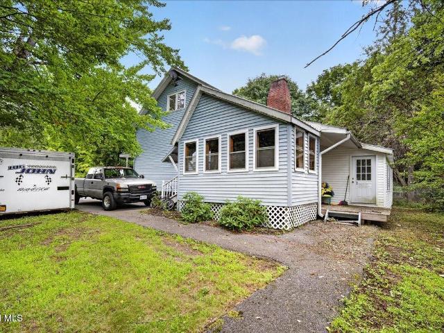 House for sale in Saratoga, New York