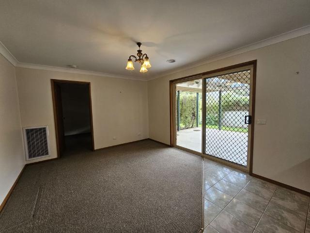 House for rent in West Wodonga, Victoria