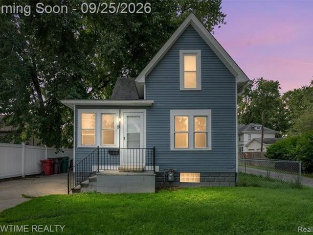 House for sale in Mount Clemens, Michigan