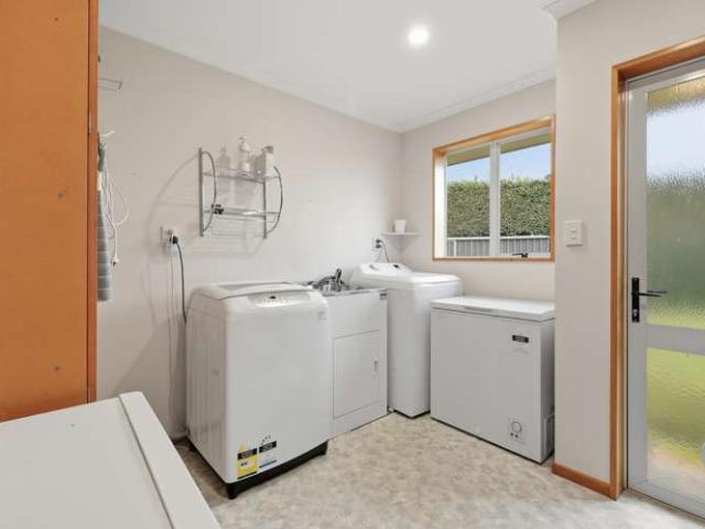 House for sale in Otakou