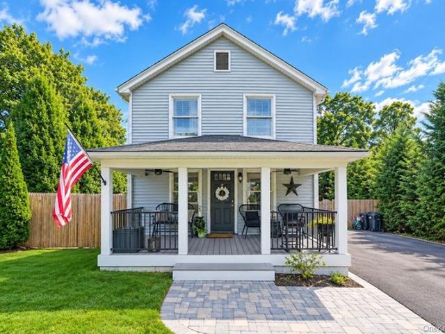 House for sale in Center Moriches, Town of Brookhaven