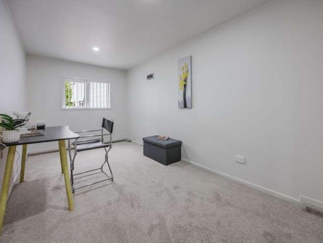 House for sale in Weymouth, Manurewa