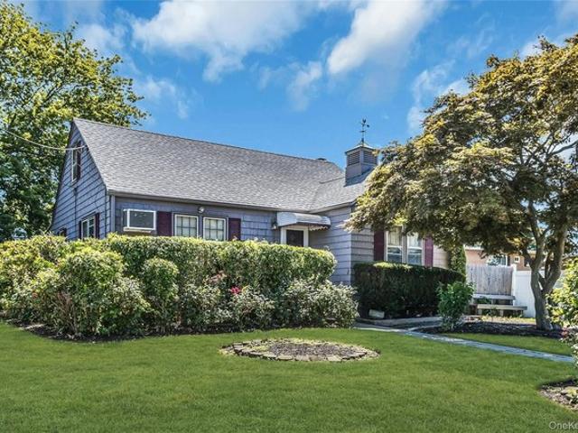 House for sale in Babylon, New York